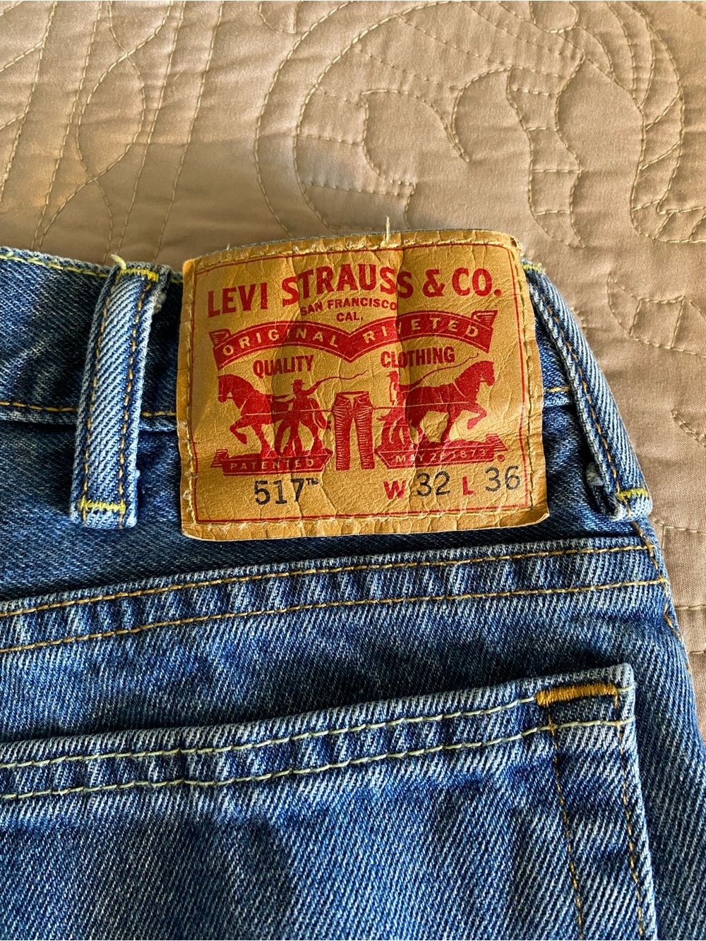 517 Levi's Vintage Blue Straight-Leg Jeans